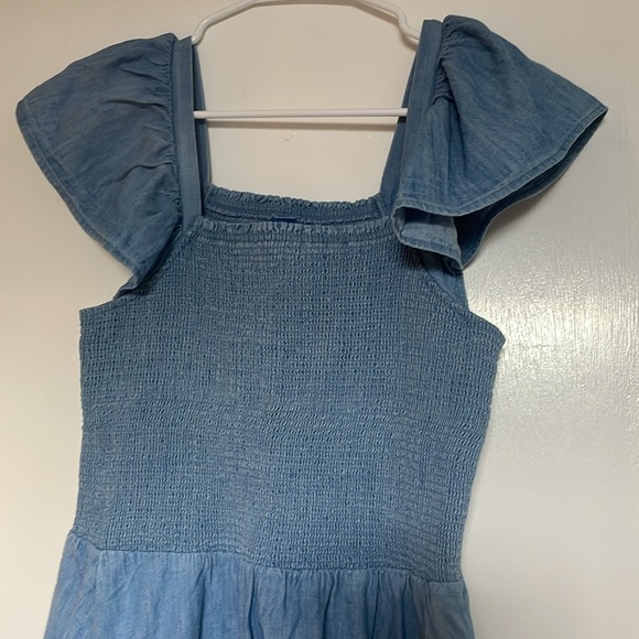 New Chambray Flutter Sleeve Old Navy Dress - Picture 2 of 4